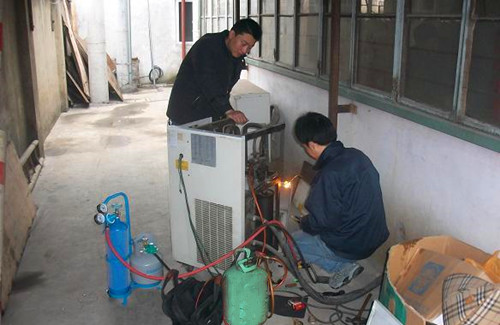 嘉興秀洲空調(diào)維修加氟(液)費用_就近安排師傅