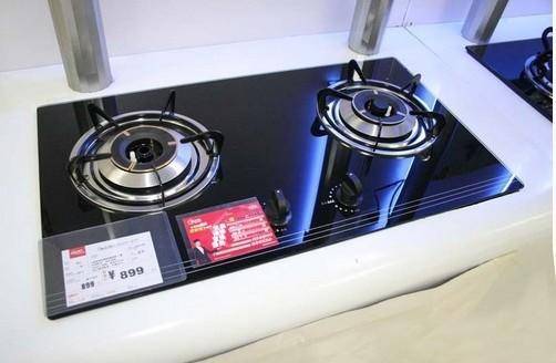 海爾燃氣灶松手熄火原因