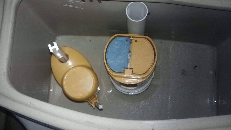 馬桶水箱漏水維修