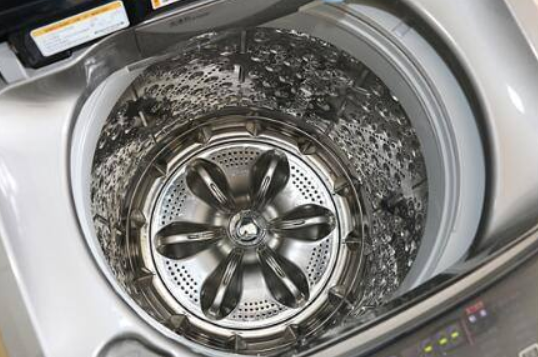 波輪洗衣機(jī)脫水撞桶