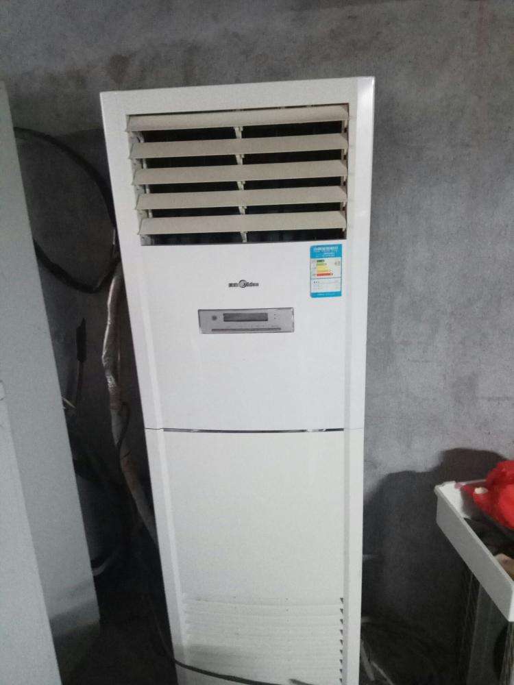 空調(diào)柜機嗡嗡響是什么原因