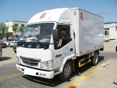 ����x��һ��(g��)�M��İ�ҹ�˾����̖�ټ������