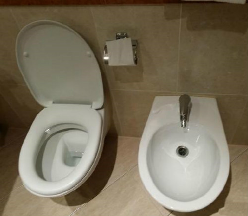 ���ݰ��Ռ��I(y��)��ͨ�����RͰ�����X_�S�r(sh��)���T