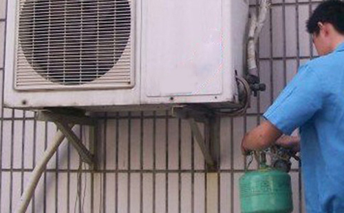 �B�T����3p���{(di��o)�Ӱ����M(f��i)�r��_���´��N��